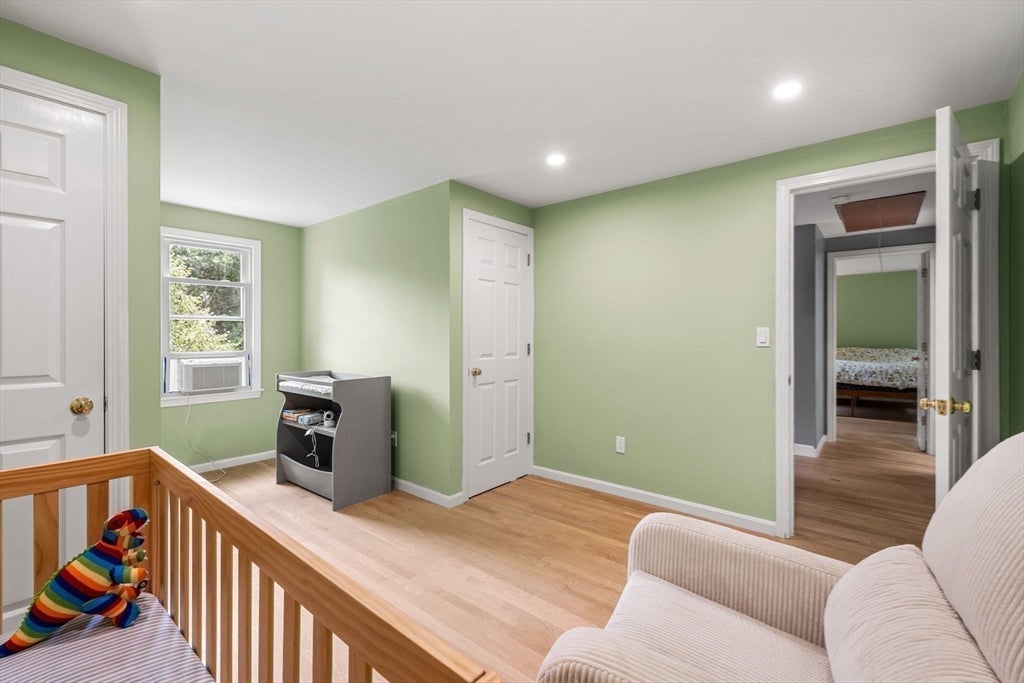 93 Kendrick Rd Wakefield, MA 01880