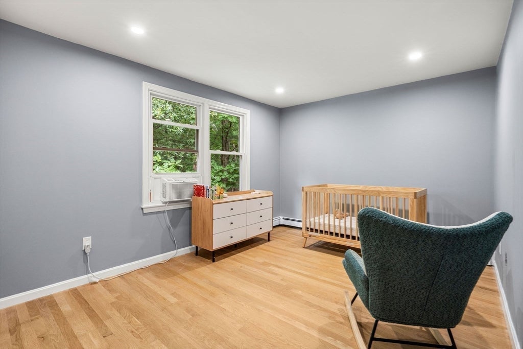 93 Kendrick Rd Wakefield, MA 01880