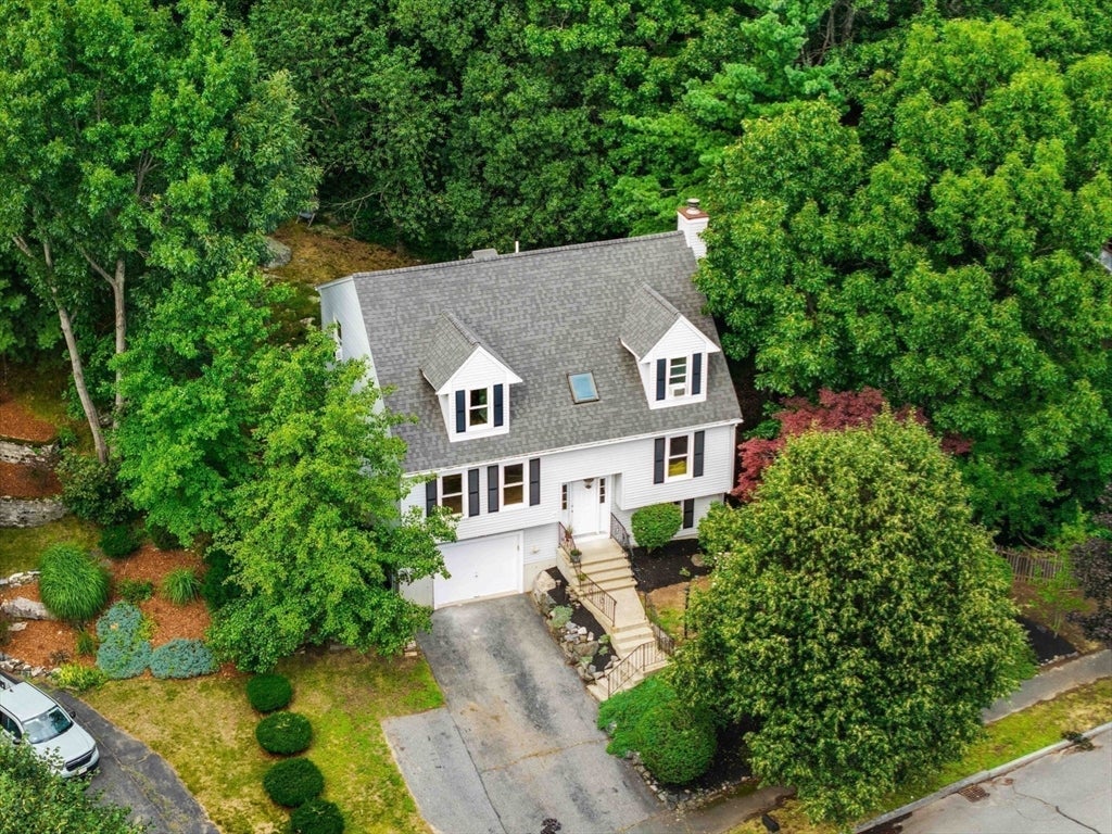 93 Kendrick Rd Wakefield, MA 01880