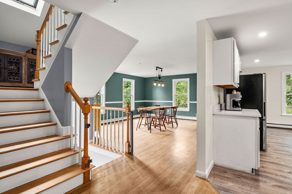 93 Kendrick Rd Wakefield, MA 01880