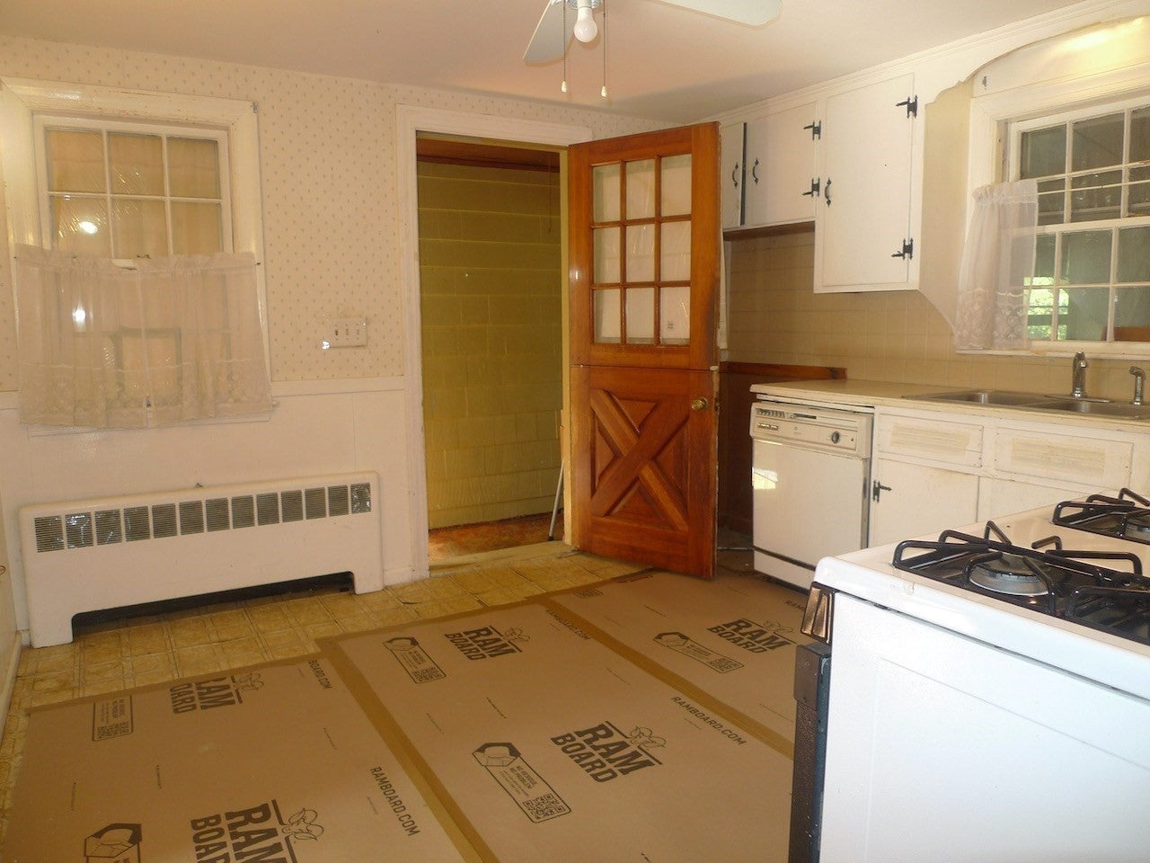 107 Spg St Wakefield, MA 01880