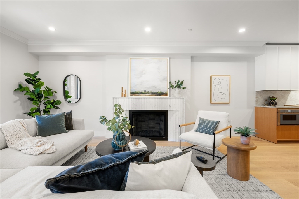 144 Worcester St #2 Boston, MA 02118