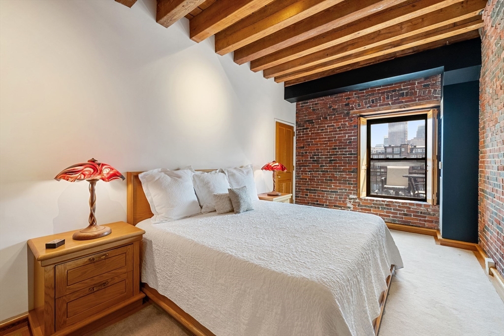 436 Lewis Wharf #436 Boston, MA 02110