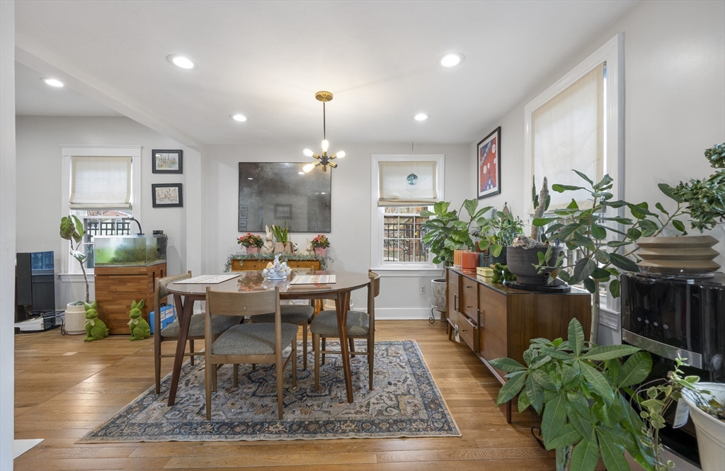 3 Fellsmere Ave Wakefield, MA 01880