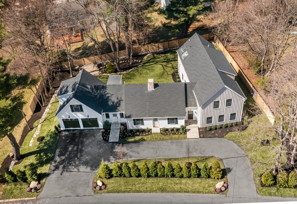 12 Paul Revere Rd