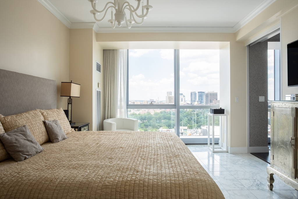 110 Stuart St #23F Boston, MA 02116