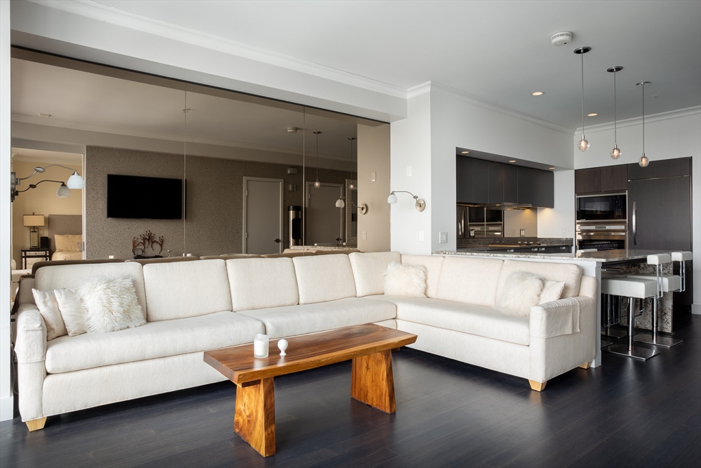 110 Stuart St #23F Boston, MA 02116