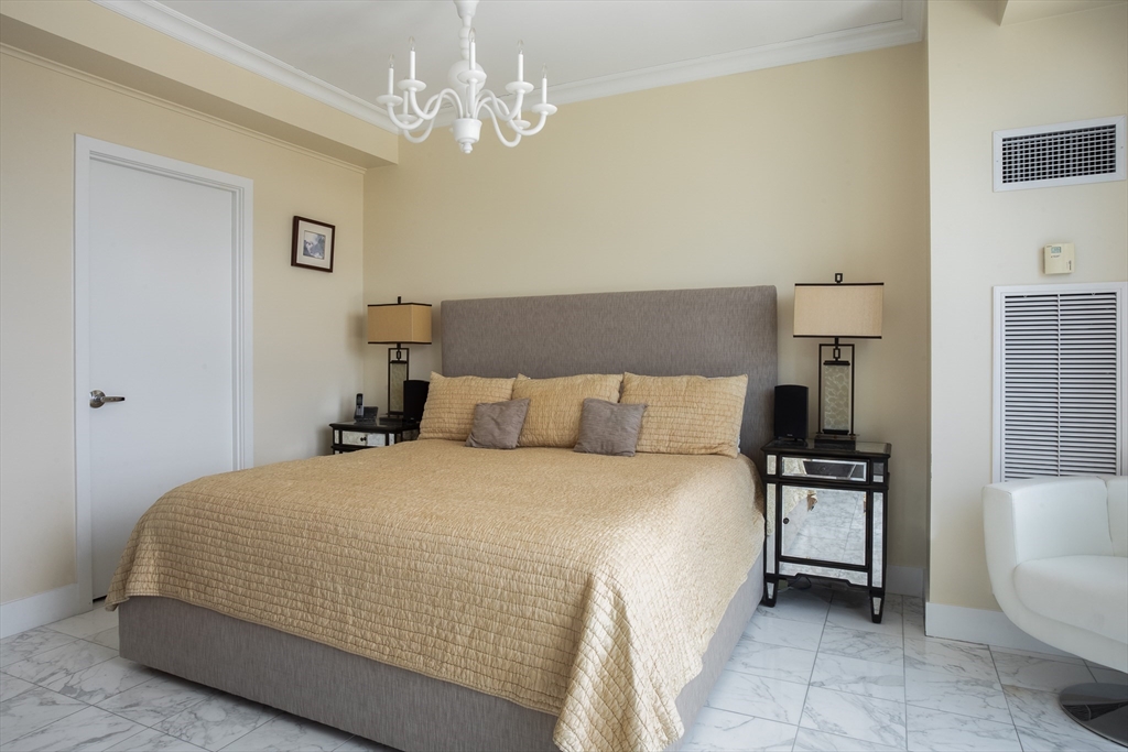 110 Stuart St #23F Boston, MA 02116