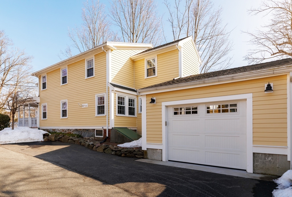 36 High St Andover, MA 01810