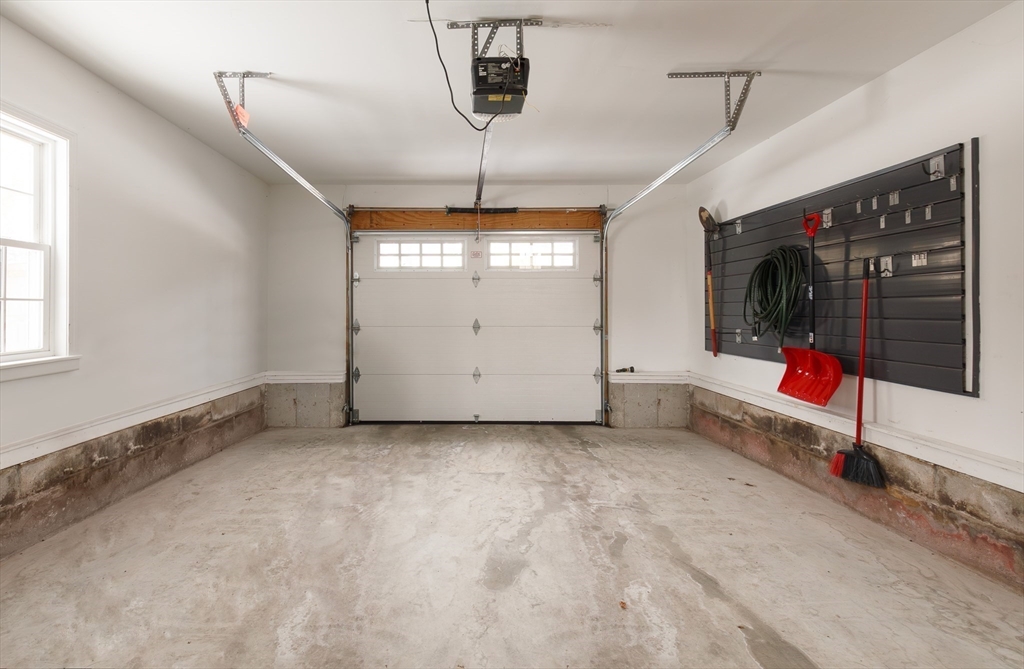 36 High St Andover, MA 01810