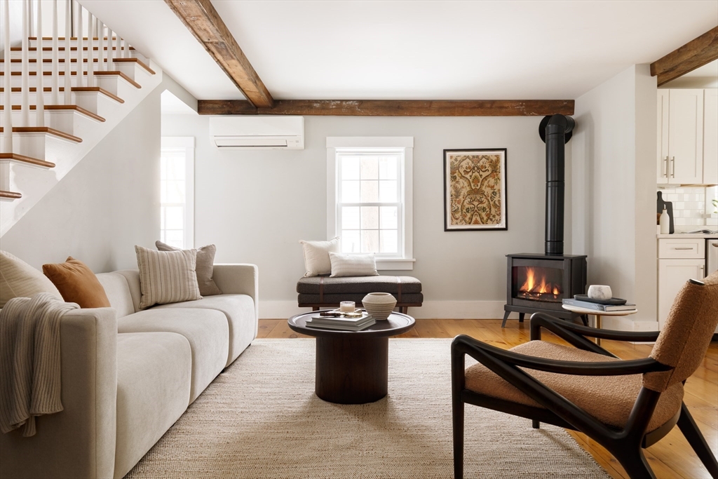 36 High St Andover, MA 01810