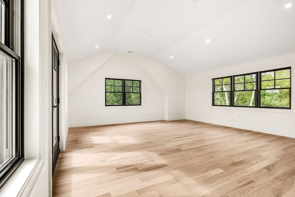 226 Atlantic St Gloucester, MA 01930