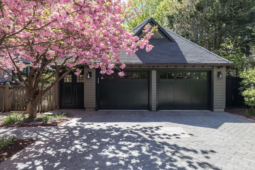 157 Brattle St Cambridge, MA 02138