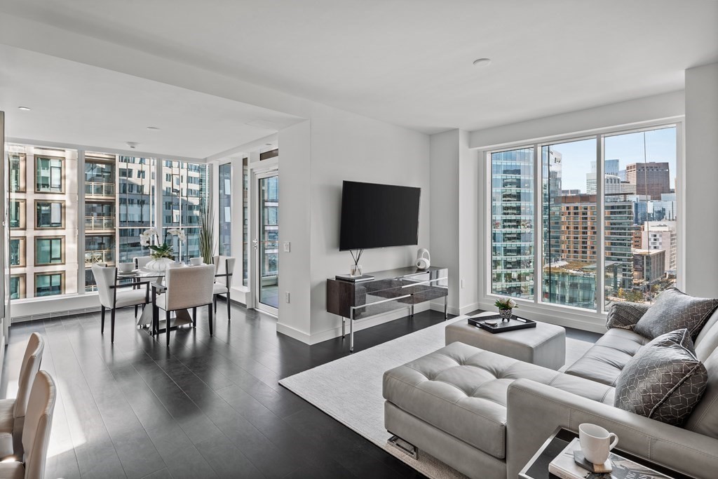 150 Seaport Blvd #12B