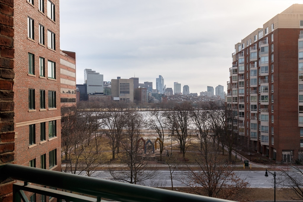 10 Rogers St #606 Cambridge, MA 02142