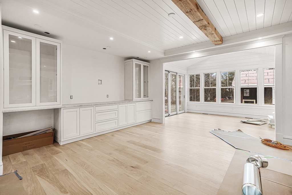 9 Suttons Way Edgartown, MA 02539