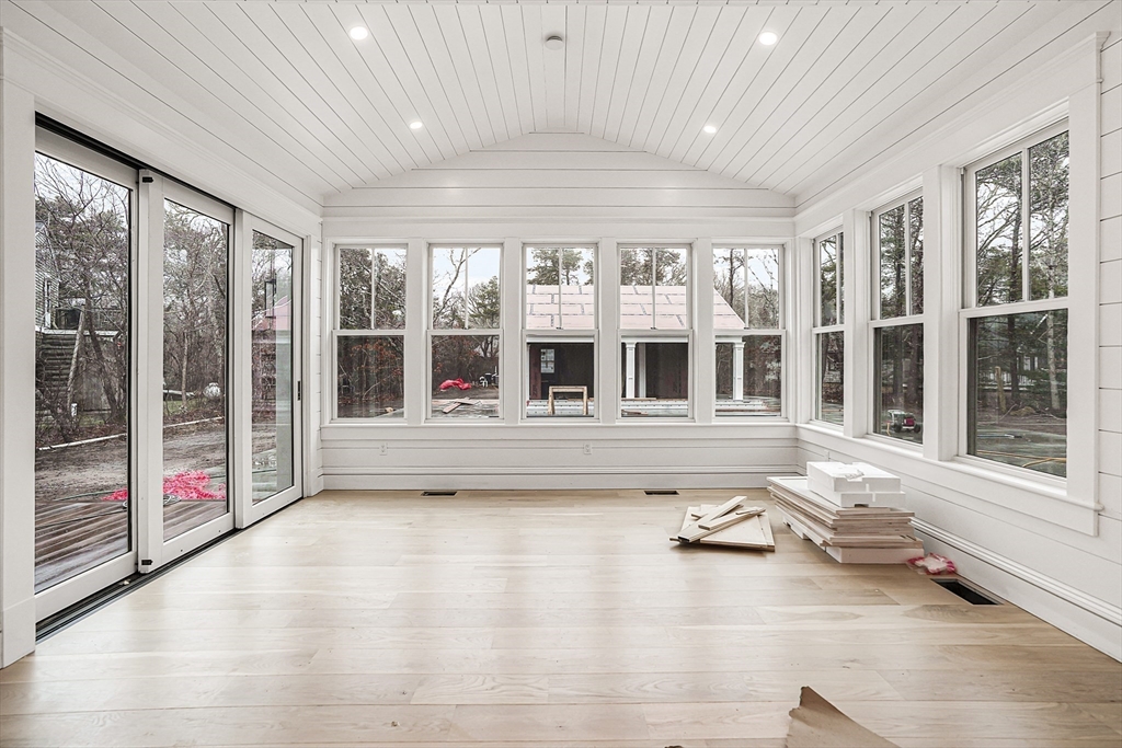 9 Suttons Way Edgartown, MA 02539