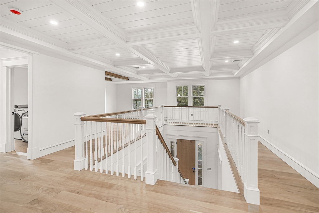 9 Suttons Way Edgartown, MA 02539