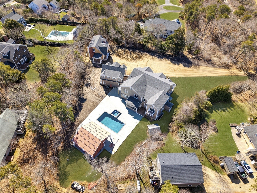 9 Suttons Way Edgartown, MA 02539