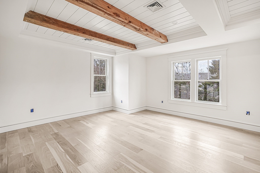 9 Suttons Way Edgartown, MA 02539