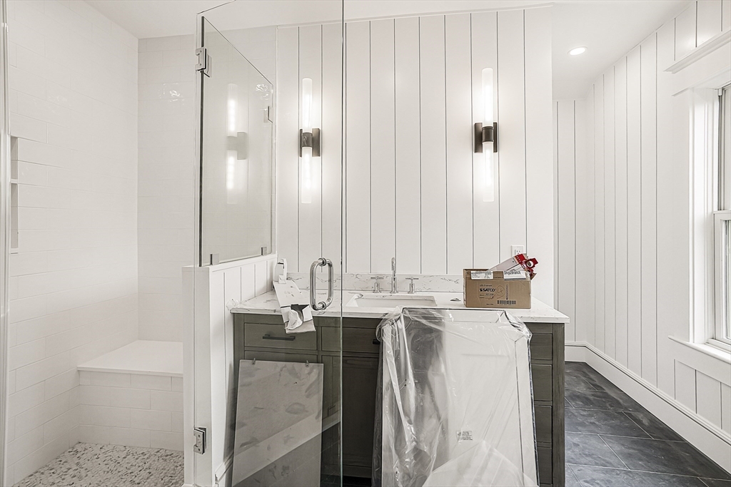 9 Suttons Way Edgartown, MA 02539