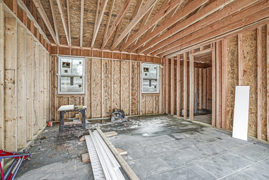 9 Suttons Way Edgartown, MA 02539