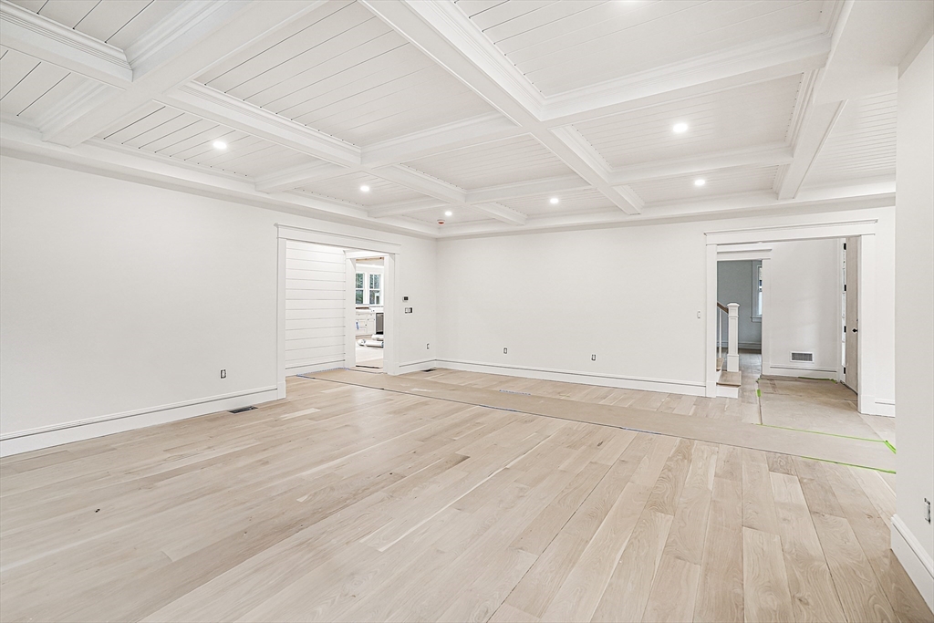 9 Suttons Way Edgartown, MA 02539