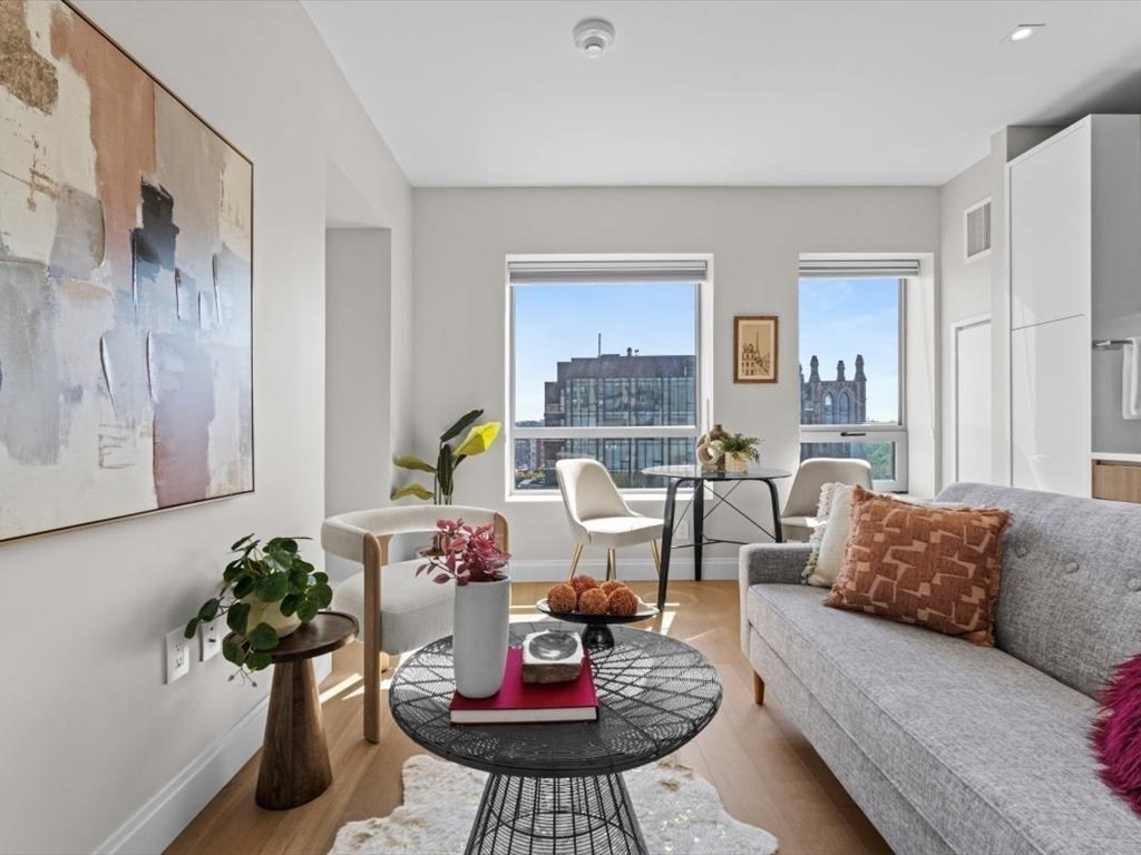 100 Shawmut Ave #708 Boston, MA 02118