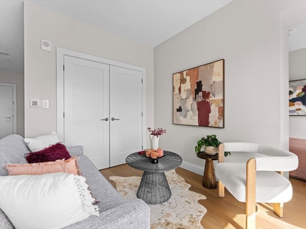 100 Shawmut Ave #708 Boston, MA 02118