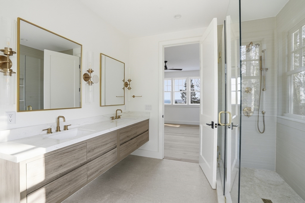 35 Mt Alworth Rd Tisbury, MA 02568