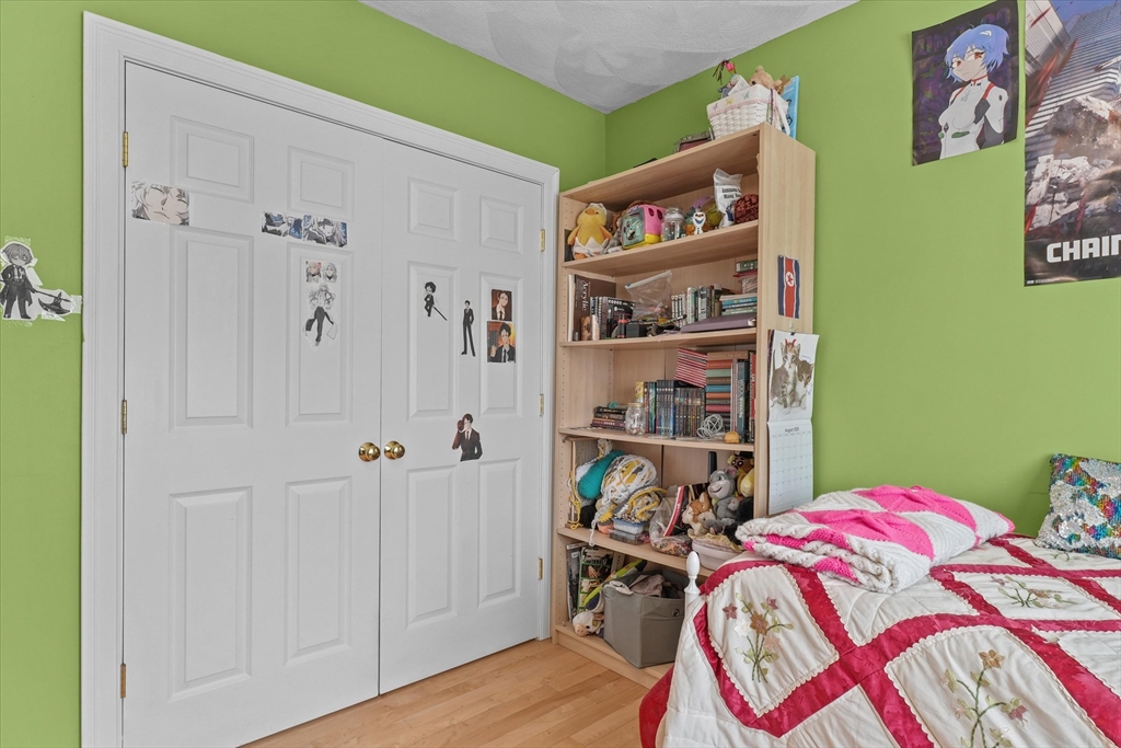 6 Salisbury Rd Wakefield, MA 01880 6 Salisbury Rd Wakefield, MA 01880