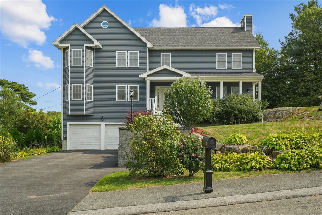 6 Salisbury Rd Wakefield, MA 01880 6 Salisbury Rd Wakefield, MA 01880
