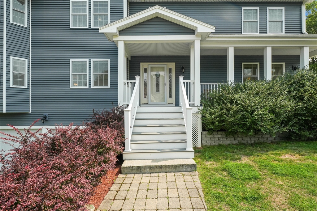 6 Salisbury Rd Wakefield, MA 01880 6 Salisbury Rd Wakefield, MA 01880