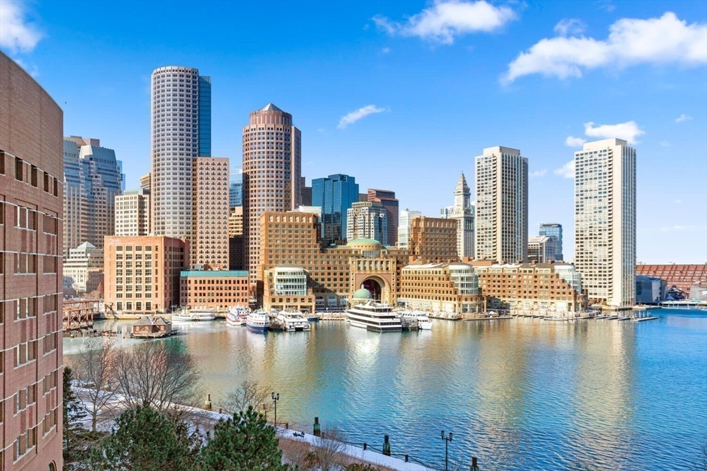 22 Liberty Dr #7M Boston, MA 02210