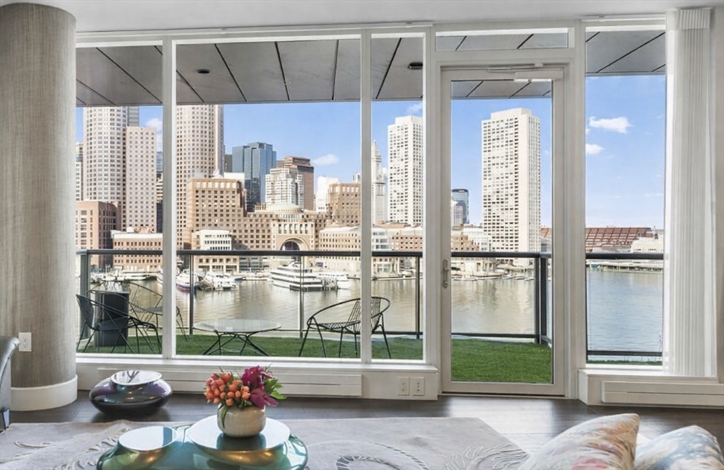22 Liberty Dr #7M Boston, MA 02210