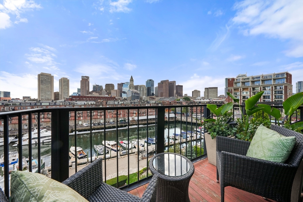 28 Atlantic Ave #638