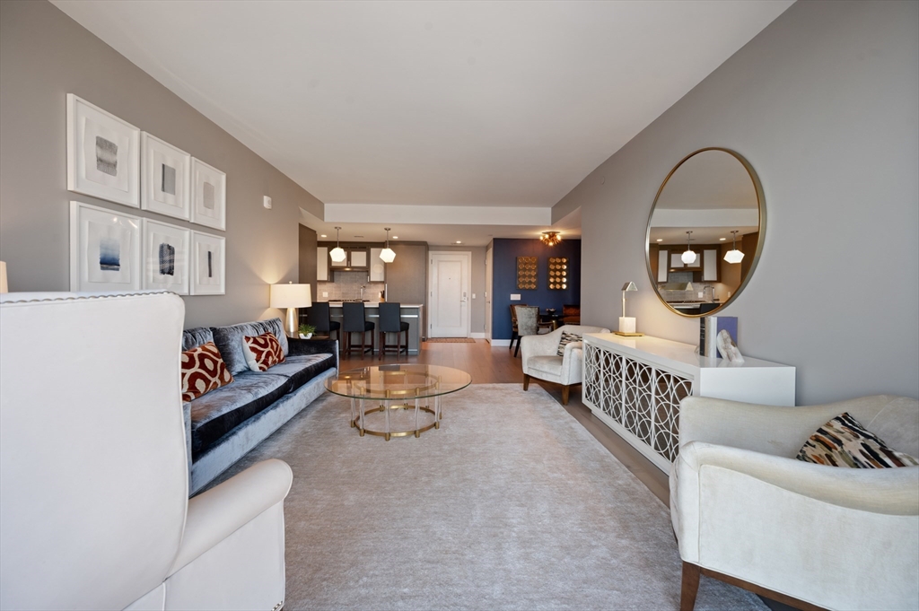 100 Lovejoy Wharf #6 J