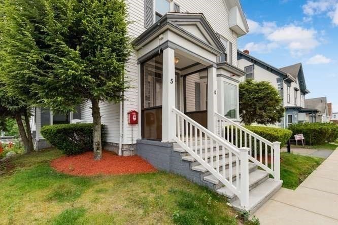 50 Albion St Wakefield, MA 01880