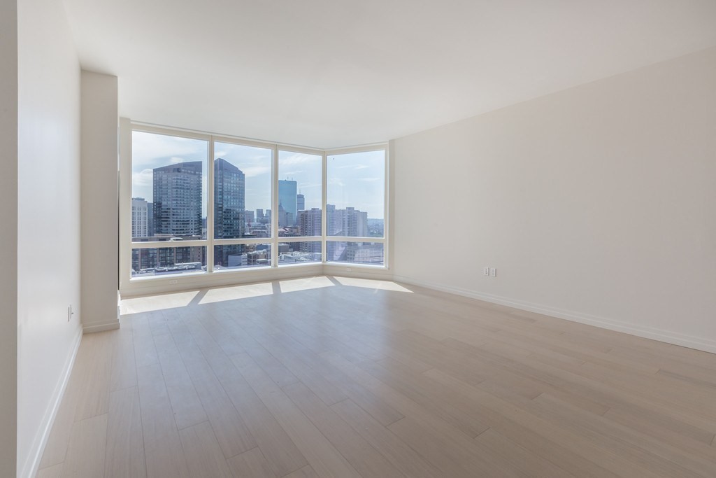 1 Franklin St #2310