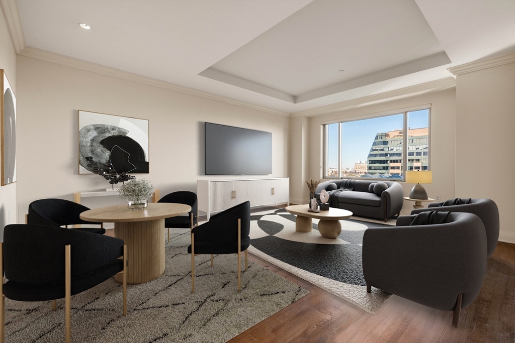 1 Huntington Ave #904