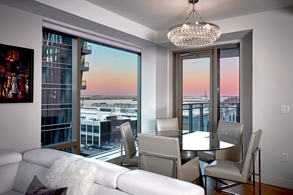 133 Seaport Blvd #1118