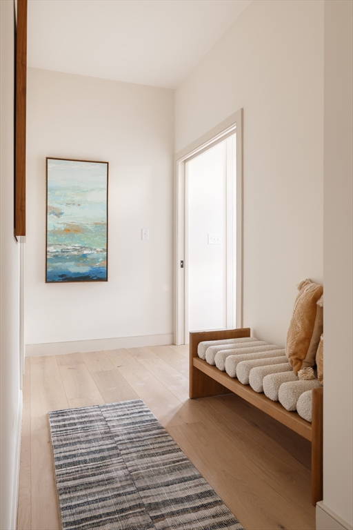 17 Smith Pl Cambridge, MA 02138