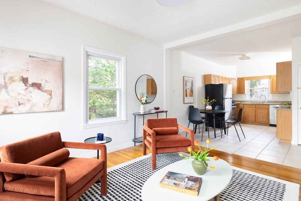 101 Prospect St #2 Somerville, MA 02143