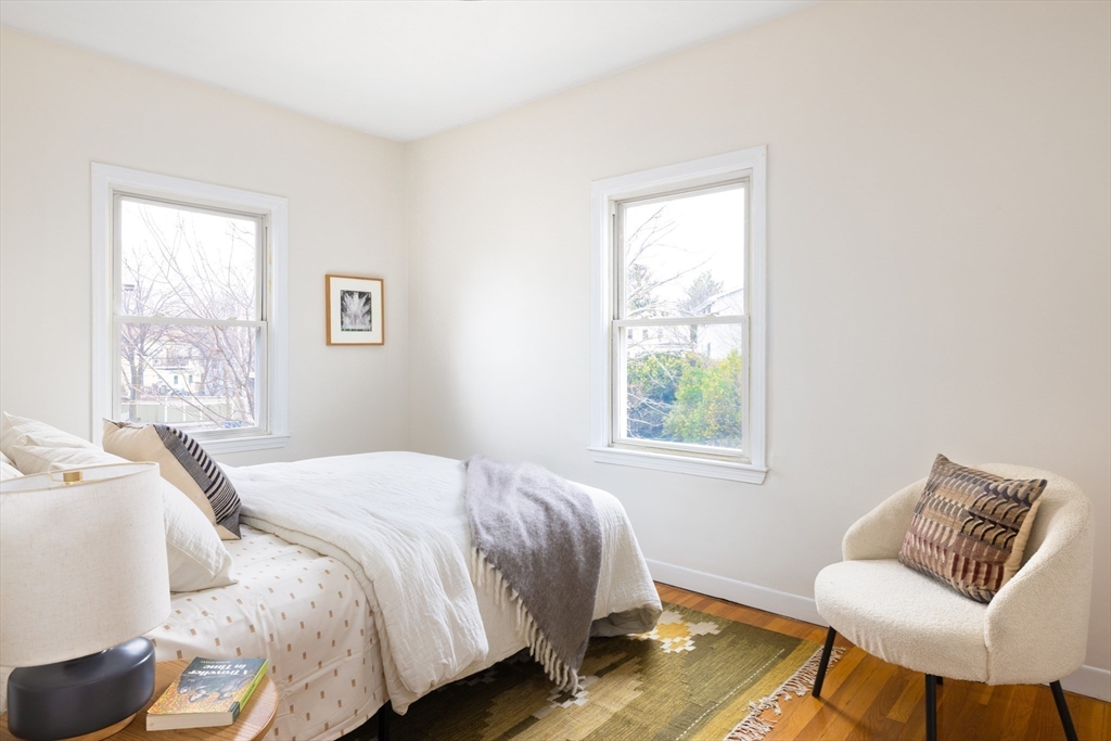 101 Prospect St #2 Somerville, MA 02143