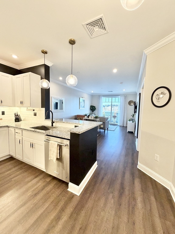 69 Foundry St #416 Wakefield, MA 01880