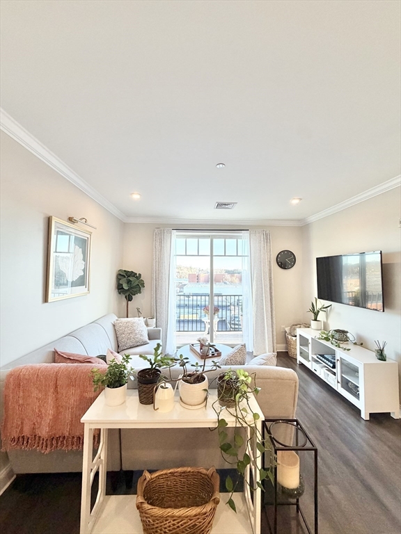 69 Foundry St #416 Wakefield, MA 01880