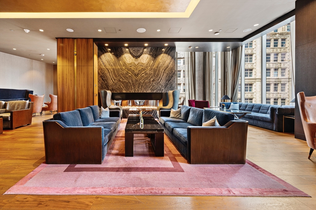 1 Franklin St #1607 Boston, MA 02110