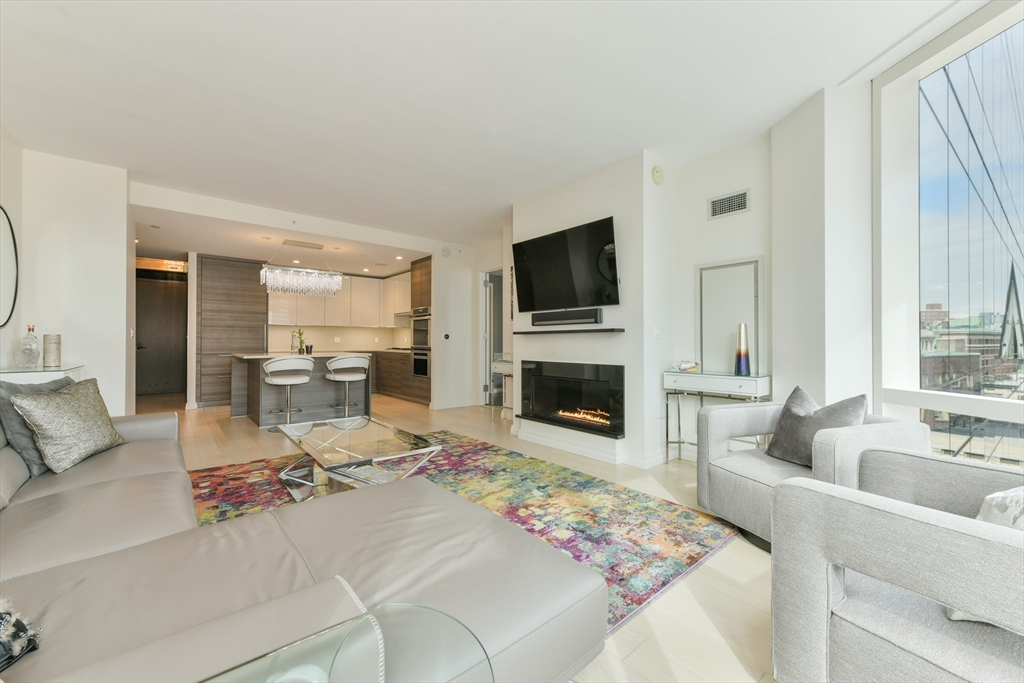 1 Franklin St #1607 Boston, MA 02110