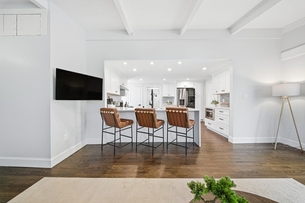 43 Friend St Wakefield, MA 01880