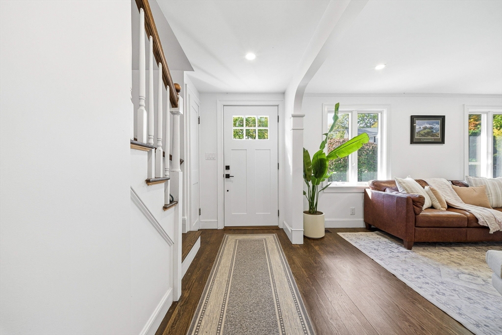 43 Friend St Wakefield, MA 01880